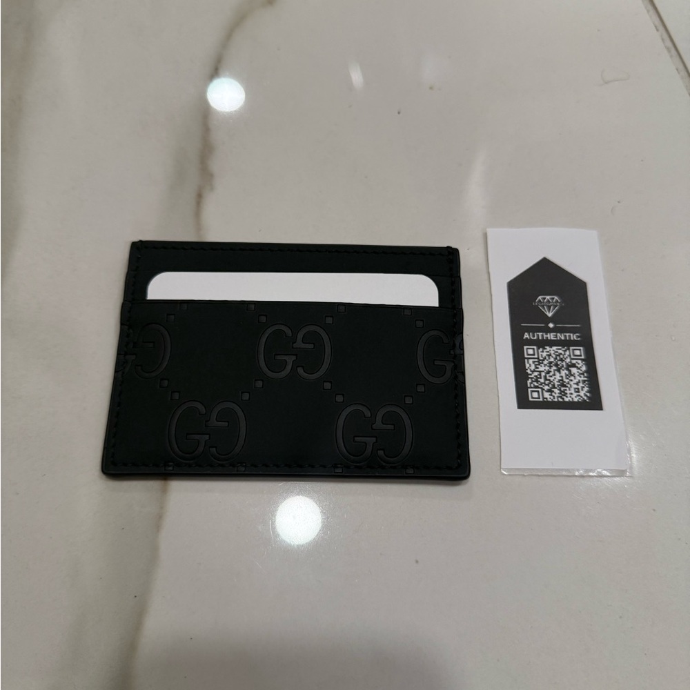 Gucci Emblem Card Case